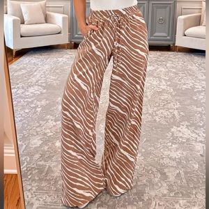 Zebra linen pants
